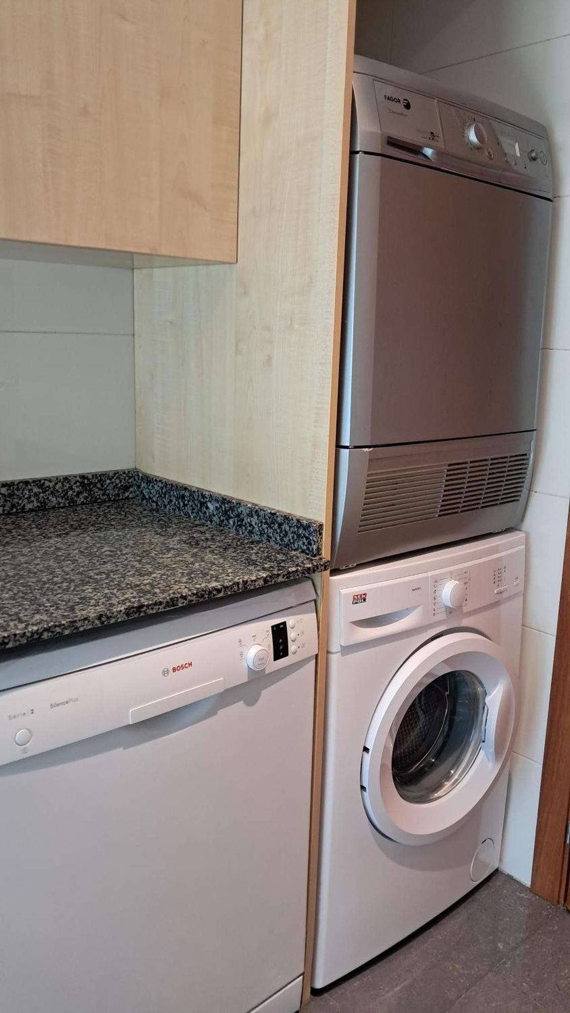 Modern Apartment, With Parking, Close To The Beach!! Sant Adria de Besos Εξωτερικό φωτογραφία